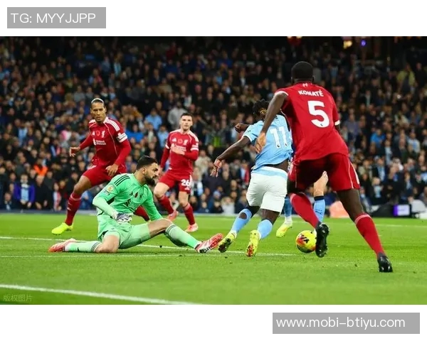 英超球队在欧冠中表现抢眼24场仅3负3队保持不败排名前列